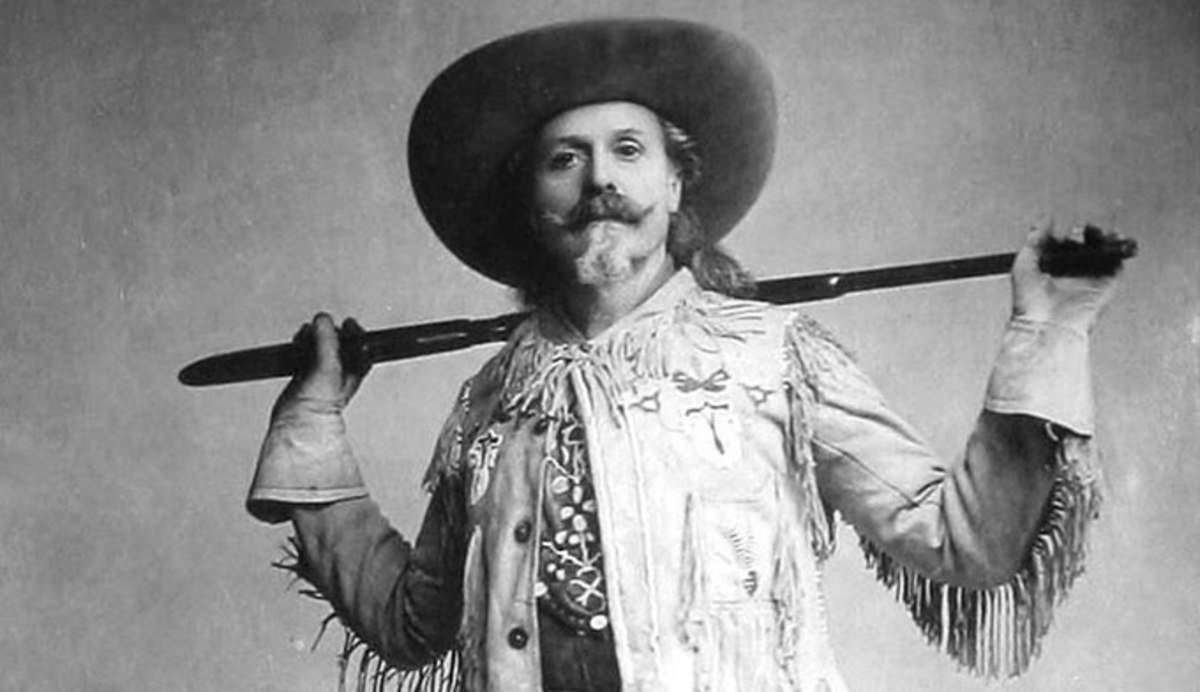 buffalo-bill-cody-1892_wikipd_680